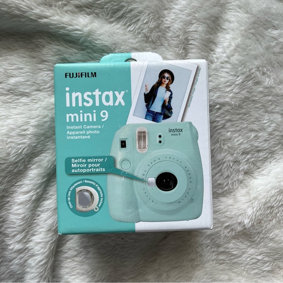 Fiji film Insta mini 9 instant camera